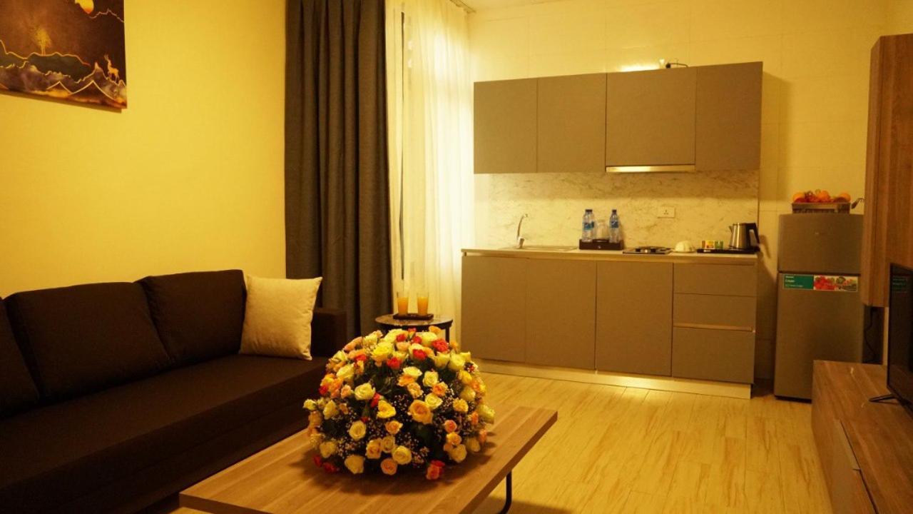 Triple E Hotel And Spa 아디스아바바 외부 사진