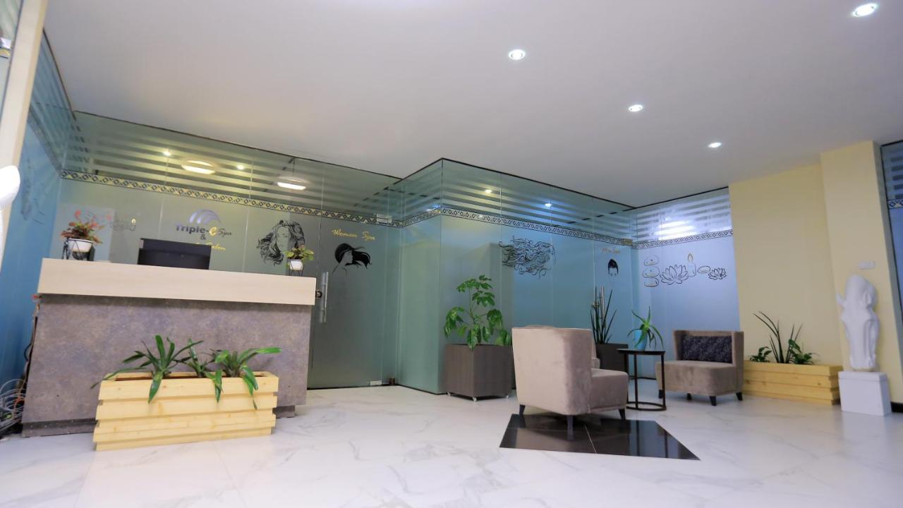 Triple E Hotel And Spa 아디스아바바 외부 사진
